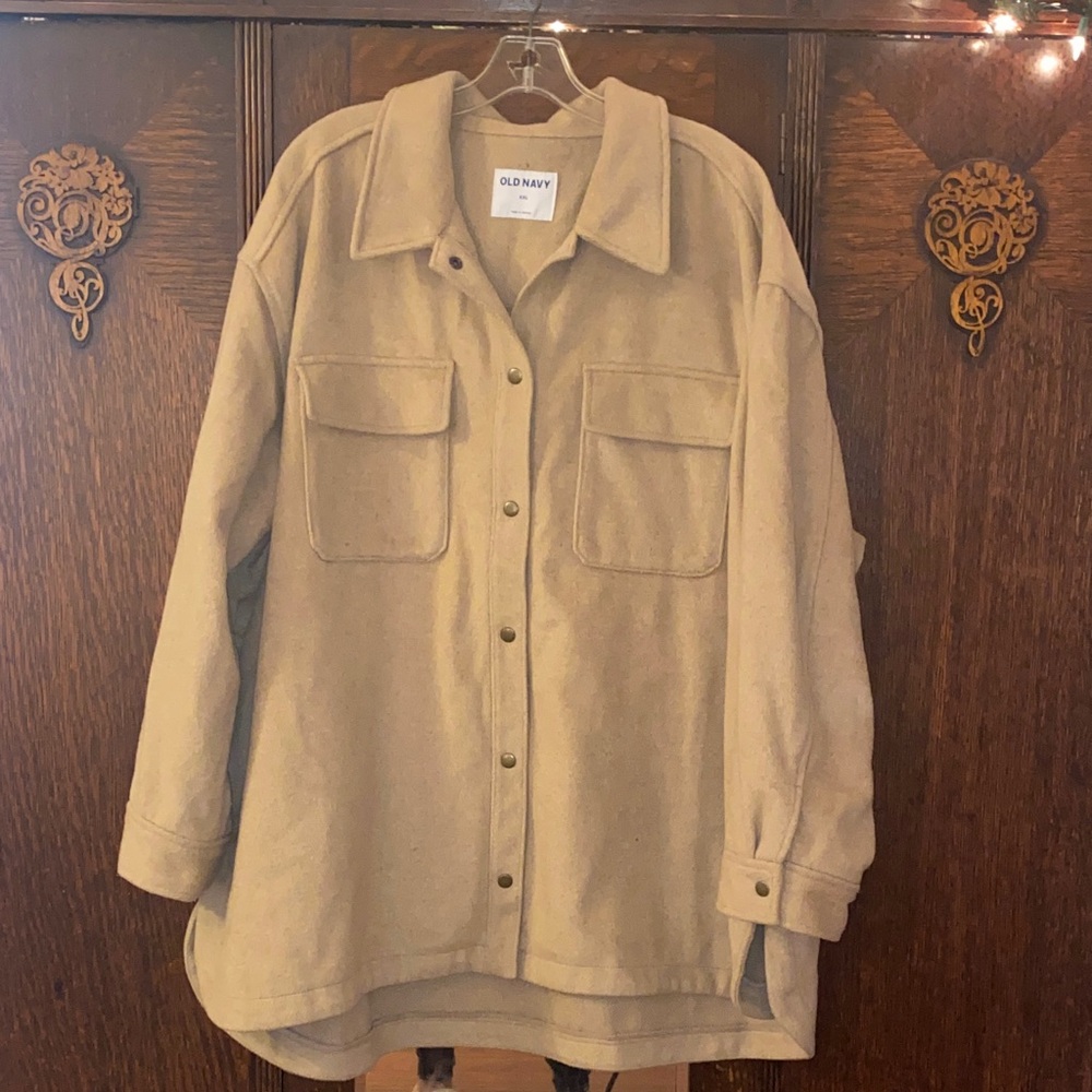 Old Navy Women's Utility Jacket in Tan